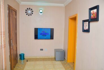 Halatria Hotel & Towers