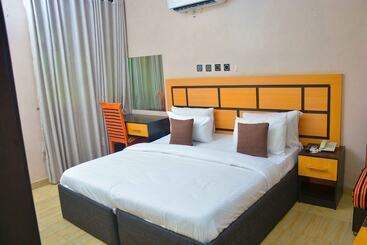 Halatria Hotel & Towers
