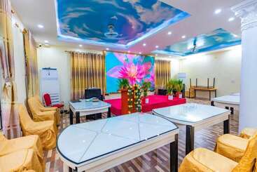 Hoa Vien Hotel   Suoi Khoang Kim Boi