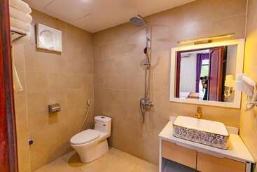Hoa Vien Hotel   Suoi Khoang Kim Boi