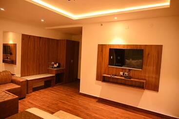 هتل Aamod Suites   Dalhousie