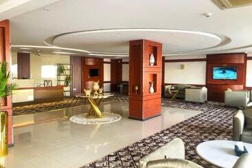 هتل Al Muteb Suites Al Tawon