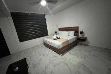 هتل Balam Playa   15Th. Ave
