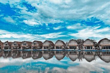 هتل Bali Villa Kampot