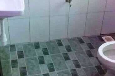 هتل Baron Guest House