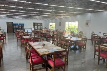 هتل Lungi Gateway