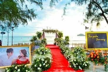 هتل Naiya Sea Resort