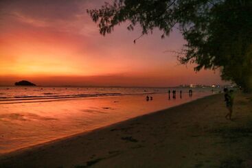 هتل Naiya Sea Resort