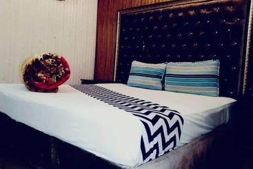 هتل Royal Suites