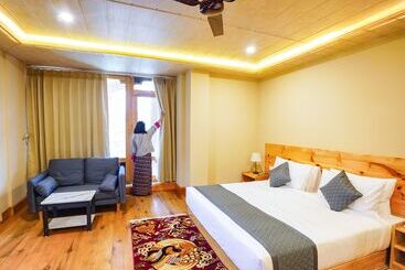 هتل Shomo Chuki Resort