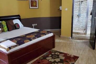 هتل Tariq S Resort And Restaurant
