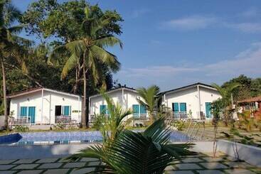 هتل White Truffle Resort