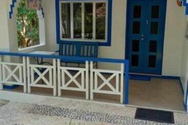 هتل Zhang Resort And Dive Center Opc