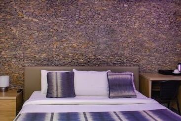 Shartell Hotels Jos