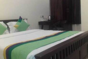 Fabhotel Hamsa The Right Choice