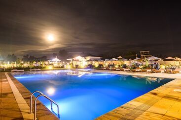 هتل Abai Lodges And Spa