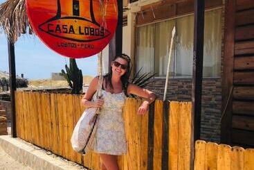 هتل Casa Lobos