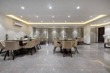 هتل Palm Stay Studios & Rooms