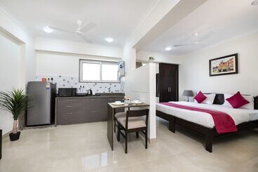 هتل Palm Stay   Studios & Rooms