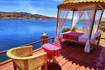 هتل Titicaca Origins Perú