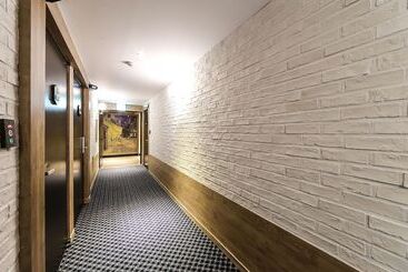 مُتل Gumi Indong Hotel 7 Plus