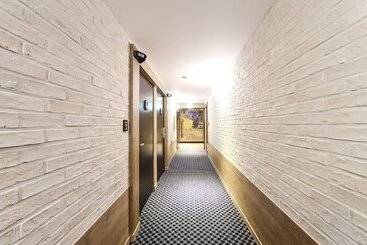 مُتل Gumi Indong Hotel 7 Plus
