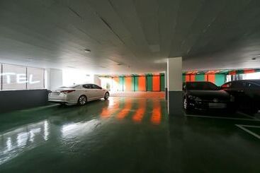 مُتل Gumi Indong Hotel 7 Plus