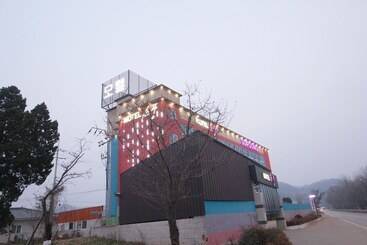 モーテル Mungyeong Sopoong