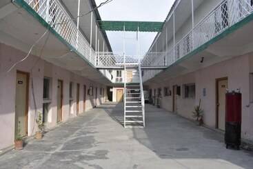 Tourist World Hotel Gilgit