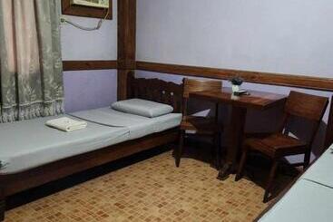 旅馆 Family Room In Bato, Camarines Sur