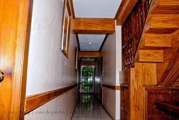 旅馆 Small Room In Casa De Piedra Pension House