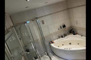 B&b I Flott Utsiktseiendom Otta