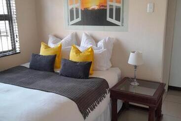 تختخواب و صبحانه The Ridge Bnb