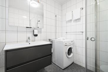 Enter Amalie Apartment