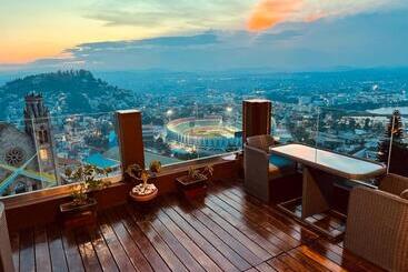 هتل Amontana Luxury Hôtel