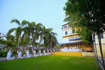 هتل Kings Resort