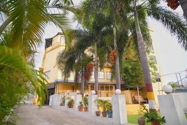 هتل Kings Resort