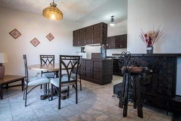 هتل Suites Malena