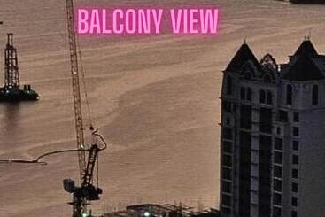 هتل Unlock Unbeatable Value Your Most Affordable Manila Staycation With Balcony, 70percent Promo Discoun