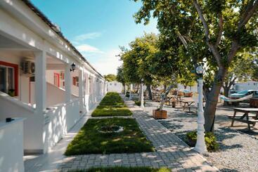 Mali̇beach Apart Otel