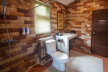 Resort Otel Achawalai Residence Village By Song