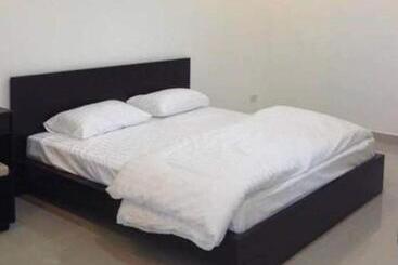 هتل آپارتمان The Room Nangrong