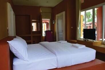 World Cat Beach & Resort เวิลด์แคท บีช แอนด์ รีสอร์ท