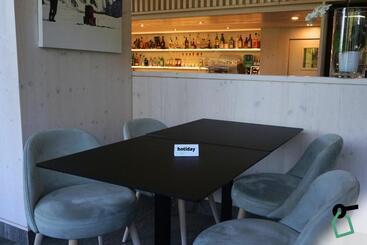 هتل Hotiday Apartment Collection Campiglio Grostè