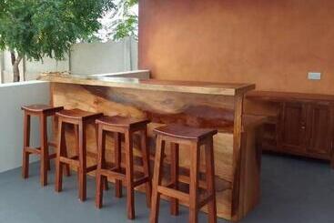 هتل Matumaini Guest House