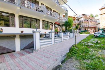 هتل New Ocean Manali !! Near Mall Road