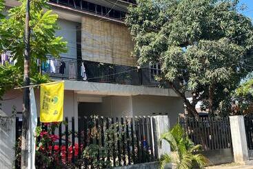 هتل Oyo 93137 Kost Maharaja