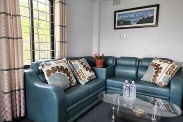 پانسیون Dream Home Guest House
