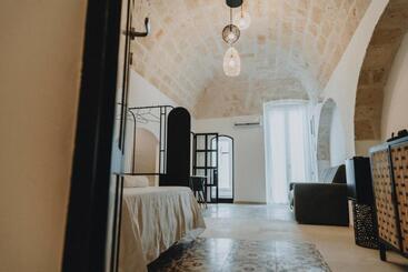 پانسیون Al 22 Suite & Spa Luxury Experience