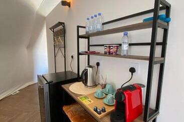 منتجع جلامبنغ   Glamping Resort